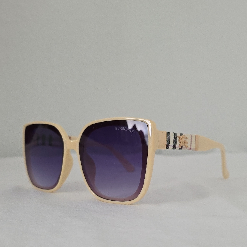 Burberry Beige and Violet Women's Sunglasses